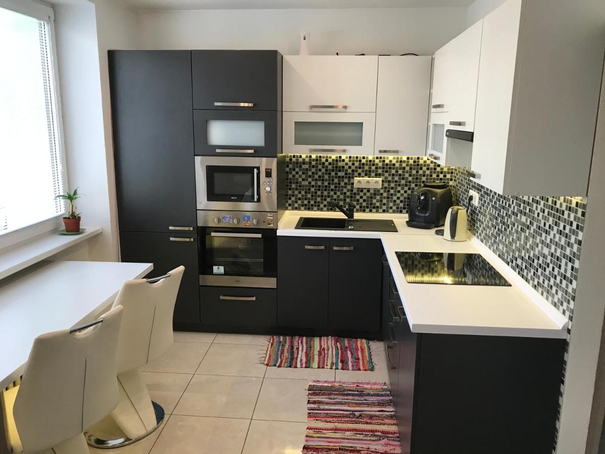 Apartman V Uplnom Centre 托普拉河畔弗拉诺夫 外观 照片
